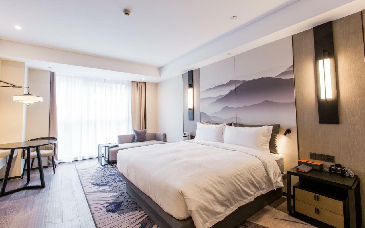 Howard Johnson By Wyndham Life Zhuoyuan Ningbo Extérieur photo