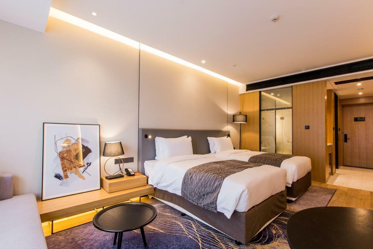 Howard Johnson By Wyndham Life Zhuoyuan Ningbo Extérieur photo
