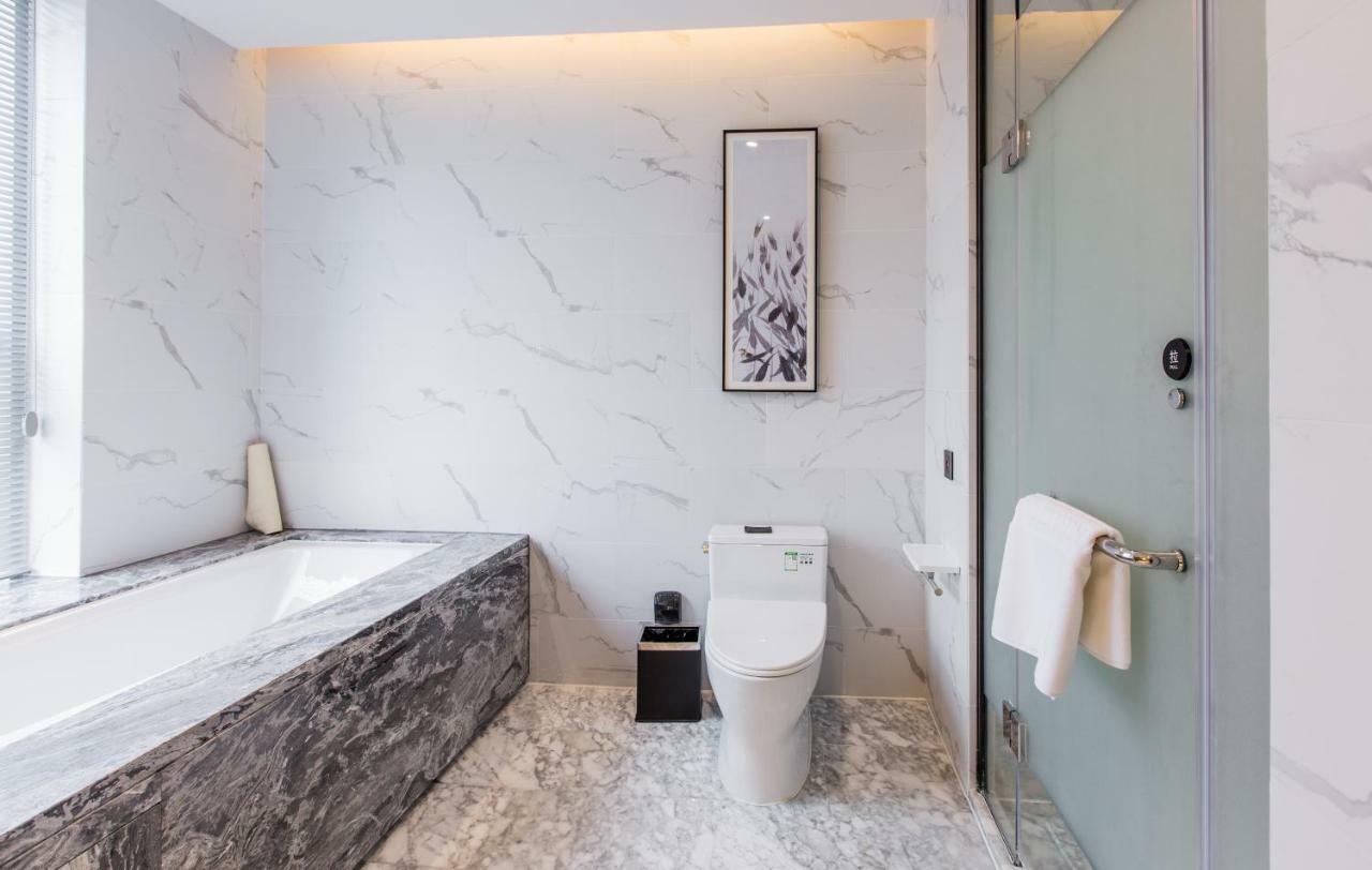 Howard Johnson By Wyndham Life Zhuoyuan Ningbo Extérieur photo